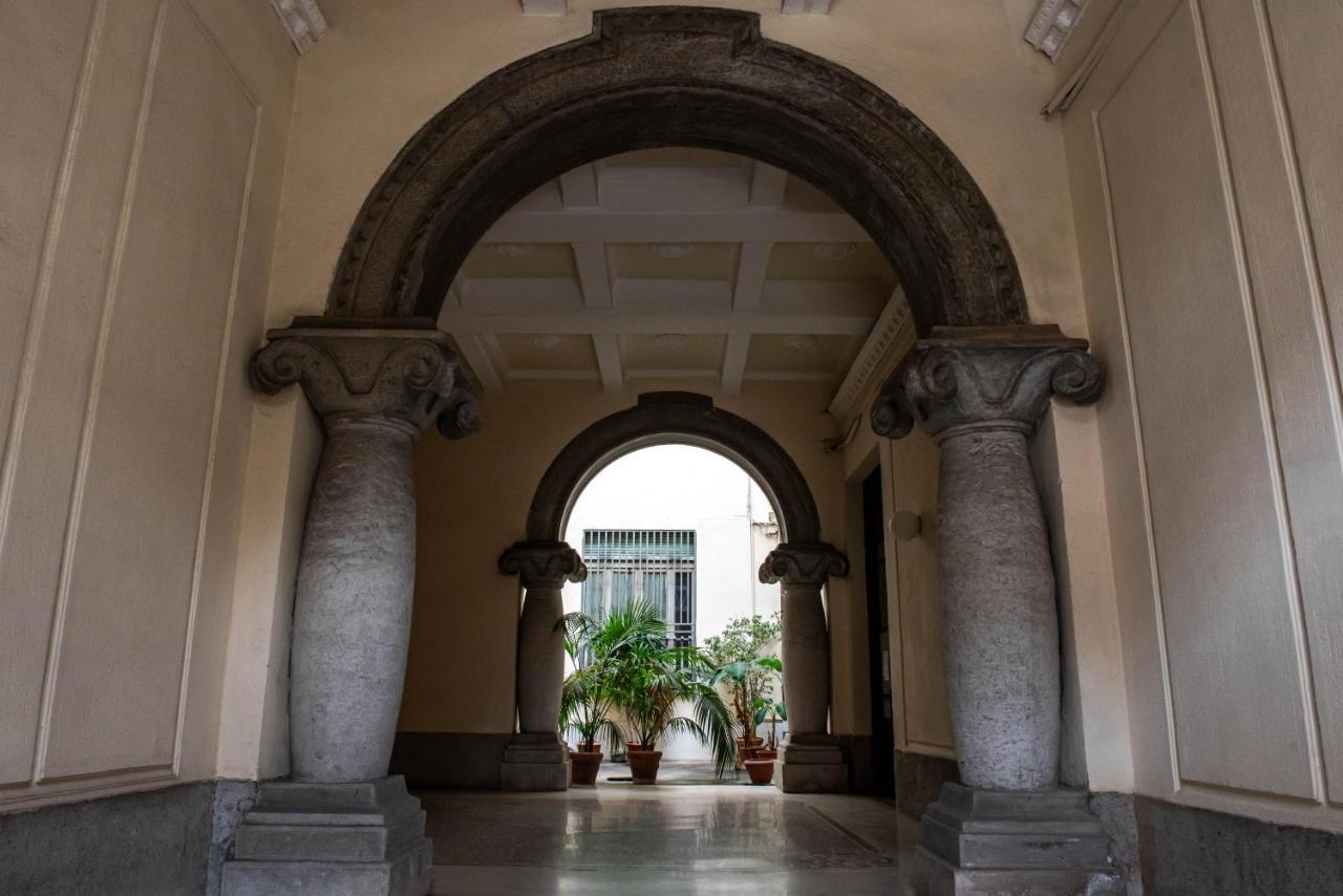 Epoque Bed And Breakfast Messina Bagian luar foto